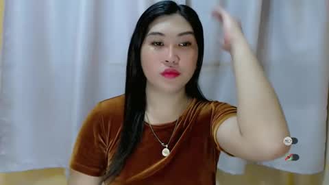 Snapshot of clairewntr_ chatting on December 2024 04:46:01 AM CLAIRE online show from December 2024 04:46:01 AM
