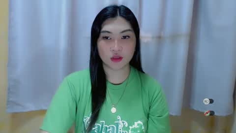 Snapshot of clairewntr_ chatting on December 2024 04:45:02 AM CLAIRE online show from December 2024 04:45:02 AM