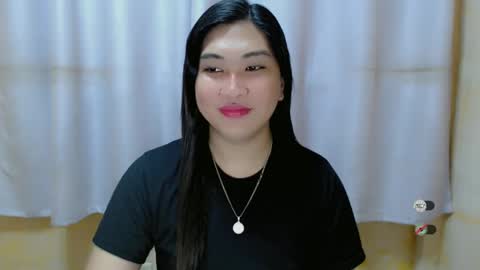 Snapshot of clairewntr_ chatting on December 2024 09:24:02 AM CLAIRE online show from December 2024 09:24:02 AM