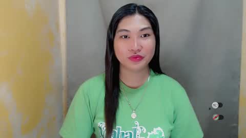 Snapshot of clairewntr_ chatting on December 2024 04:28:01 PM CLAIRE online show from December 2024 04:28:01 PM