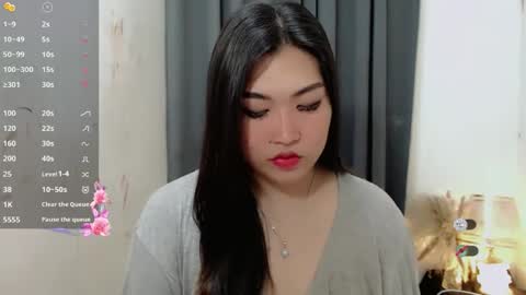 Snapshot of clairewntr_ chatting on November 2025 04:11:02 AM CLAIRE online show from November 2025 04:11:02 AM