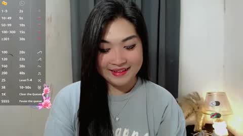 CLAIRE online show from November 2025 04:37:01 AM