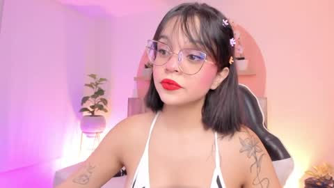 C L A R A online show from April 2026 02:59:01 AM