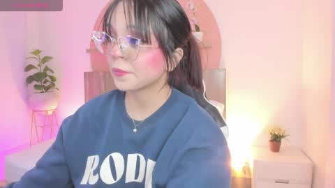 C L A R A online show from May 2026 02:50:01 AM