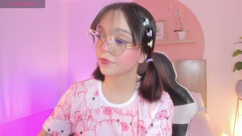 C L A R A online show from June 2026 04:54:02 AM