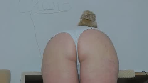 Clara online show from May 2026 09:24:02 PM