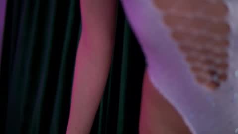 Clara online show from February 2026 07:06:01 PM