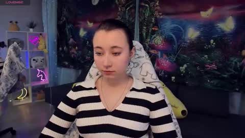 Snapshot of clarabenson chatting on October 2025 06:16:02 PM clarabenson online show from October 2025 06:16:02 PM