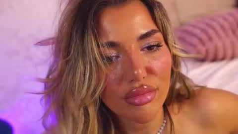 ClaraHazel online show from November 2025 05:40:02 AM