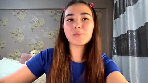 Yuna online show from November 2025 03:12:01 PM