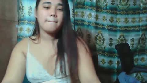 clarissa_fox2003 online show from September 2025 06:34:01 AM