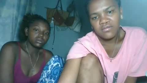 clarisse98 online show from December 2025 01:25:01 AM