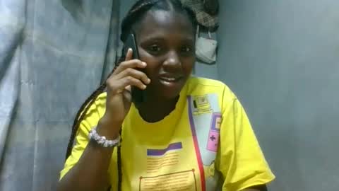 clarisse98 online show from December 2025 06:26:02 PM