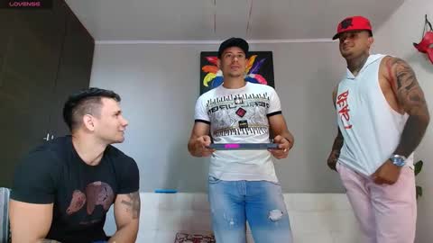 Snapshot of clark__ken chatting on December 2024 08:49:02 PM Juanpaindependent model online show from December 2024 08:49:02 PM