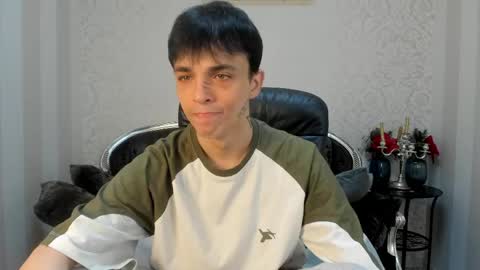 Snapshot of clarkbev chatting on May 2026 07:57:02 AM Clark online show from May 2026 07:57:02 AM