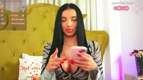 Snapshot of classybarby__ chatting on September 2025 01:05:02 PM Velma online show from September 2025 01:05:02 PM