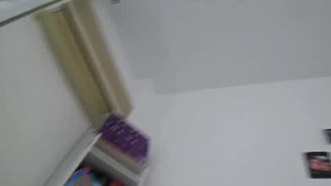 Snapshot of clau_pz chatting on November 2025 10:04:02 AM clau_pz online show from November 2025 10:04:02 AM