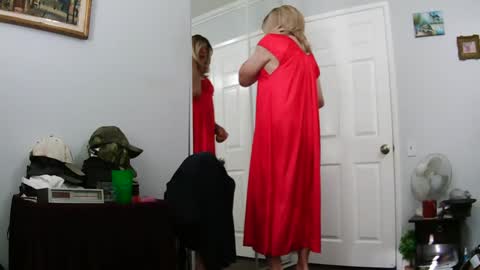Claudia online show from January 2025 05:30:02 PM