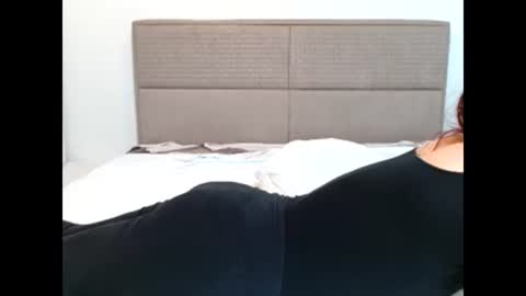 Snapshot of claudiacoxxx chatting on February 2025 10:43:02 PM claudiacoxxx online show from February 2025 10:43:02 PM