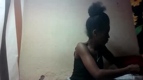 claudianne online show from September 2025 12:06:01 PM