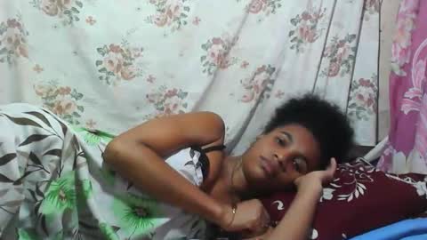 claudianne online show from December 2025 07:10:02 PM