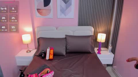 clauwdeen  wolf online show from December 2025 07:54:02 PM