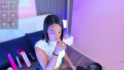 clauwdeen  wolf online show from February 2026 08:49:01 PM