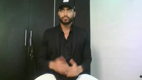 Clay online show from May 2026 03:20:02 PM