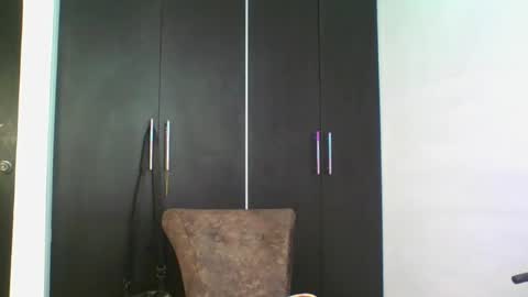 Clay online show from May 2026 03:50:02 PM