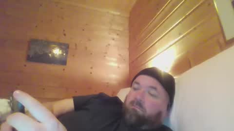 clayisback__ online show from April 2026 08:17:02 PM