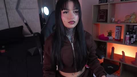 Snapshot of cleeoadams_ chatting on March 2026 05:10:02 AM Cleo Adams online show from March 2026 05:10:02 AM