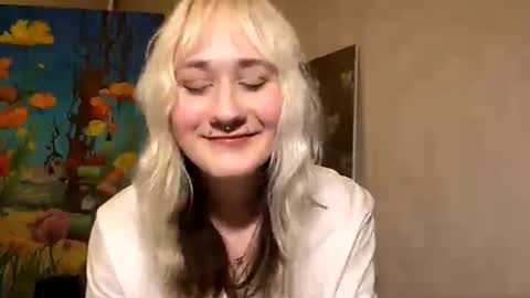 Snapshot of clementinehollner chatting on October 2025 06:21:01 PM Jenny online show from October 2025 06:21:01 PM