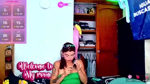 Snapshot of cleo_05 chatting on March 2025 04:07:01 AM cleo_05 online show from March 2025 04:07:01 AM