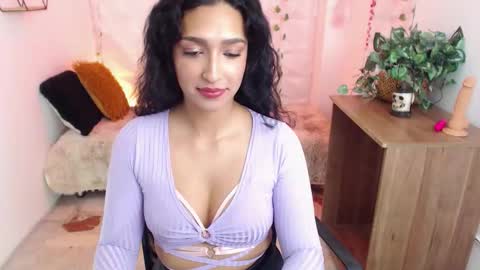 Snapshot of cleo_fox chatting on September 2025 11:26:01 PM Cleo online show from September 2025 11:26:01 PM