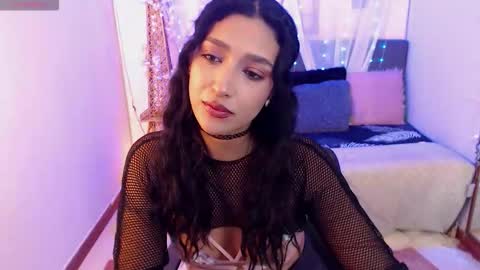 Snapshot of cleo_fox chatting on September 2025 07:48:01 PM Cleo online show from September 2025 07:48:01 PM