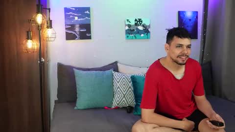 Snapshot of cleoanubis_ chatting on October 2025 06:36:02 AM Girl Juliana and Federico online show from October 2025 06:36:02 AM