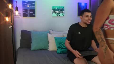 Snapshot of cleoanubis_ chatting on December 2025 04:08:02 AM Girl Juliana and Federico online show from December 2025 04:08:02 AM