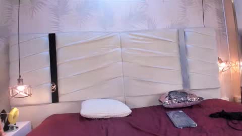       online show from November 2025 05:51:02 AM