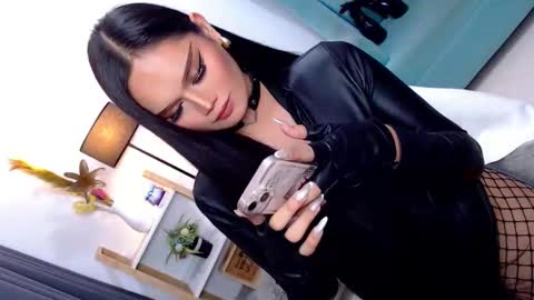 Cleo online show from April 2026 09:27:01 PM