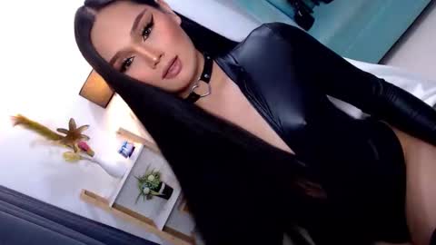Cleo online show from April 2026 09:54:01 PM
