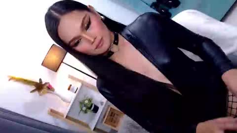 Cleo online show from May 2026 10:19:01 PM