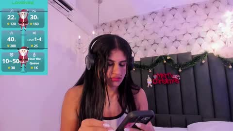 Snapshot of cleopatraa1 chatting on December 2024 12:05:01 AM Cleopatra online show from December 2024 12:05:01 AM