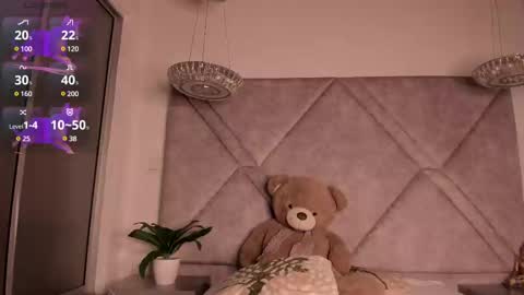 Snapshot of cleopatraa1 chatting on February 2025 01:58:01 AM Cleopatra online show from February 2025 01:58:01 AM