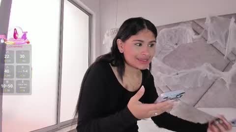 Cleopatra online show from October 2025 06:41:02 PM