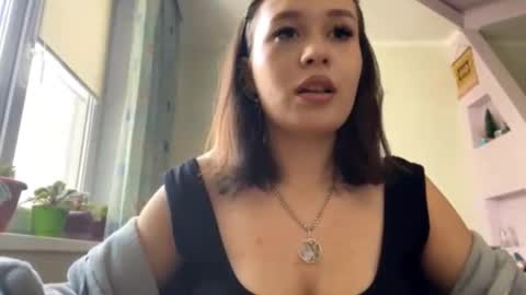 Snapshot of cleorahoneycutt chatting on September 2025 08:03:01 AM Catherine online show from September 2025 08:03:01 AM