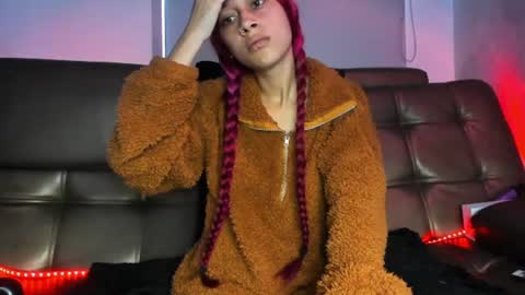 cleo y maikol online show from June 2026 01:02:02 PM