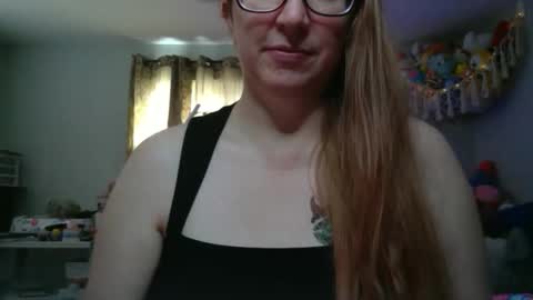 Kate online show from November 2025 03:35:01 PM