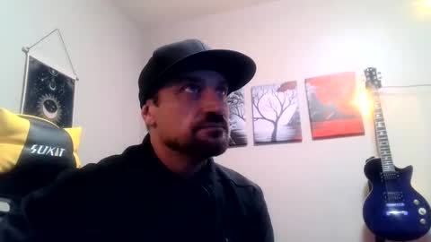 Snapshot of clintwood12 chatting on January 2025 09:24:02 AM chad online show from January 2025 09:24:02 AM