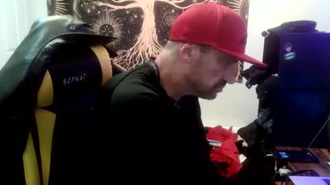 Snapshot of clintwood12 chatting on October 2025 12:02:02 PM chad online show from October 2025 12:02:02 PM