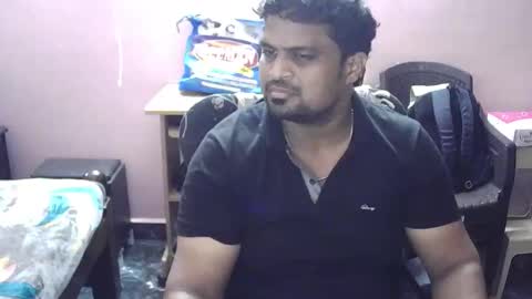 Snapshot of clitorisgspot69 chatting on November 2025 06:04:02 PM Raj online show from November 2025 06:04:02 PM